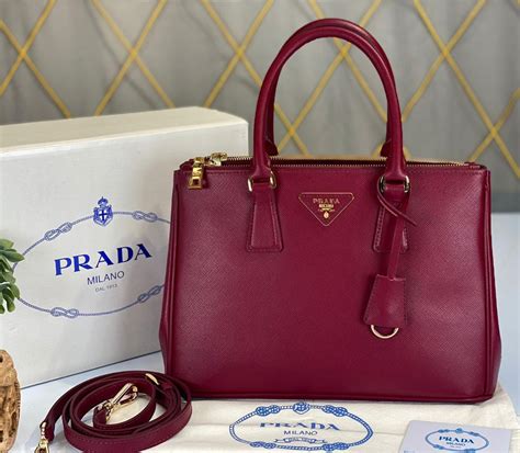 prada bordo çanta|prada çanta modelleri.